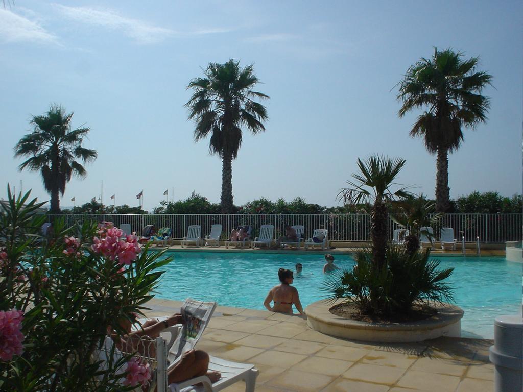 Apartment Hirondelle Port Fréjus Extérieur photo